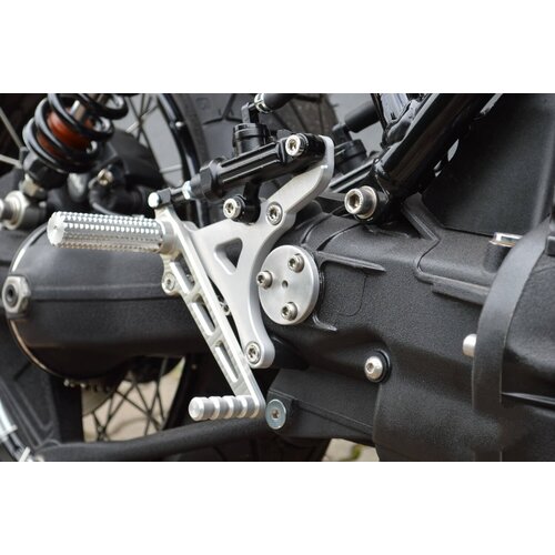 Rear Sets Driver’s Footrest Front for BMW K100/K75/K1100 Cafe Racer | Short, Silver