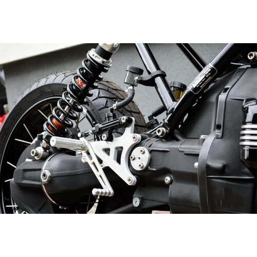 Dixerparts Bestuurders Voetsteun Voorsets MODEL - 1 (Lang) voor BMW K100/K75/K1100 Cafe Racer Scrambler | Zilver