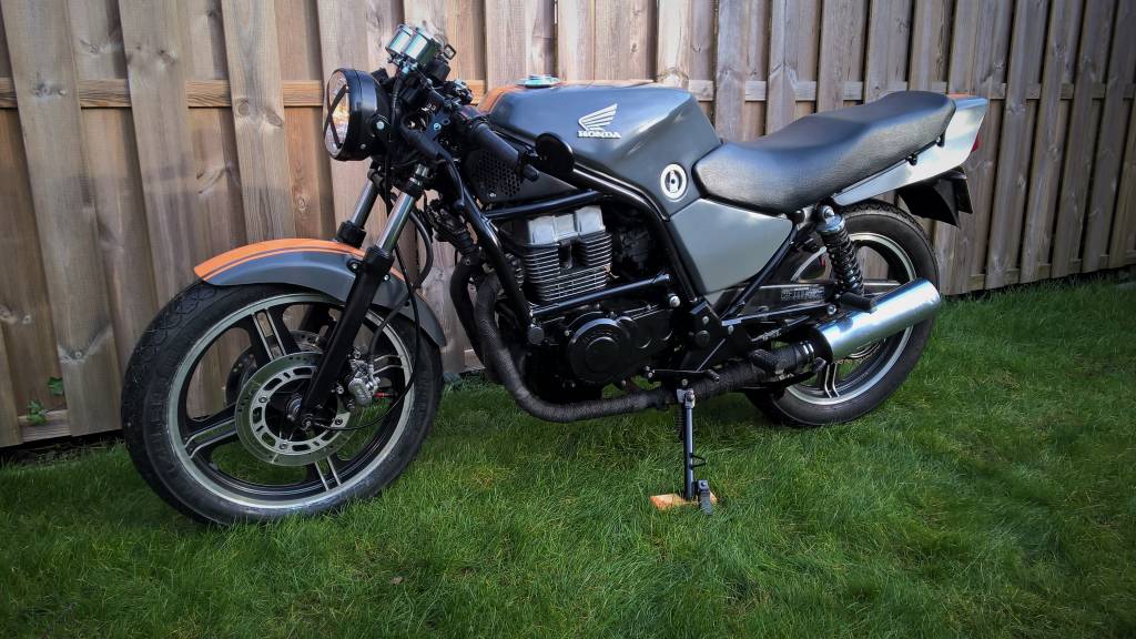 Honda cb 450s