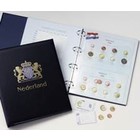 Davo, Kosmos, Album (4 rings)  Netherlands, (euro coins), Queen Beatrix - without content, incl. slipcase - Blue - dim: 285x328x65 mm. ■ per pc.