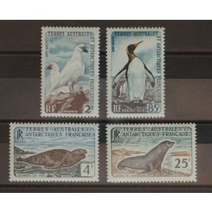 Terres Australes et Antartiques Francaises - Mi.   19 - 22 - Mint avec charnière