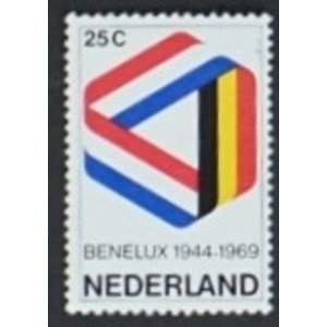 Niederlande NVPH.  930  -**-