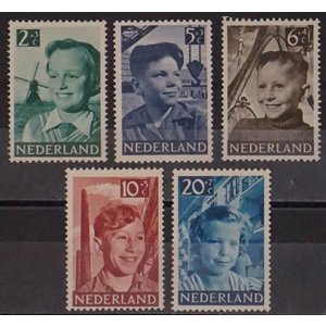 Netherlands - NVPH.  573-577  -*-