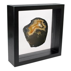 Cadre flottant, 3D - Noir - dim: 180 x 180 x 25 mm.