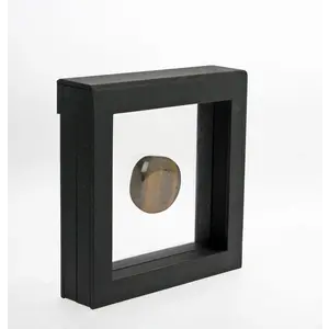Cadre flottant, 3D - Noir - dim: 130 x 130 x 25 mm.