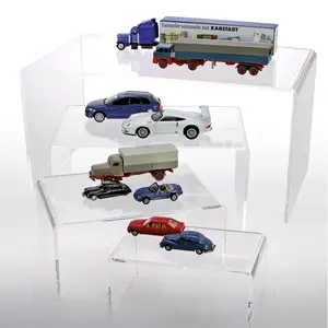 Acryl, Presentatiebrug - Transparant - afm: 360 x 200 x 175 mm.