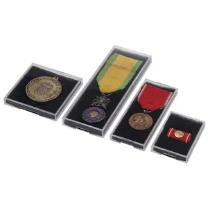 Medaille Box - Vierkant - Zwarte inleg met Transparante deksel - afm: 64 x 64 x 11 mm.