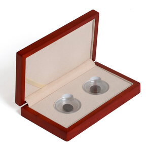 Munten box, Siena - voor Magic capsules L, Ø 54 mm. ( 2 st.) Mahoniekleur - afm: 210 x 90 x 30 mm.