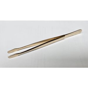 Straight Tweezers equipped with Spade model Head