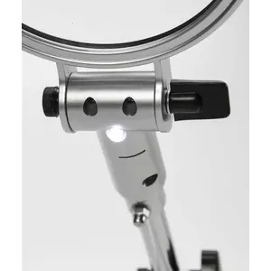 Tischlupe mit verstellbarem Arm, Vergrößerungsfaktor 2x, Linsendurchmesser Ø 120 mm.