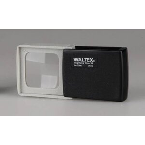 Pocket magnifier, Pull Out, Magnification factor  3x, Lens dimension 30x30 mm.
