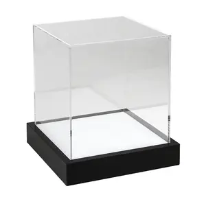 Presentatie Cube van glashelder acrylglas met geïntegreerde LED-bodemverlichting voor professionele presentatie – afm. 150x150x150 mm