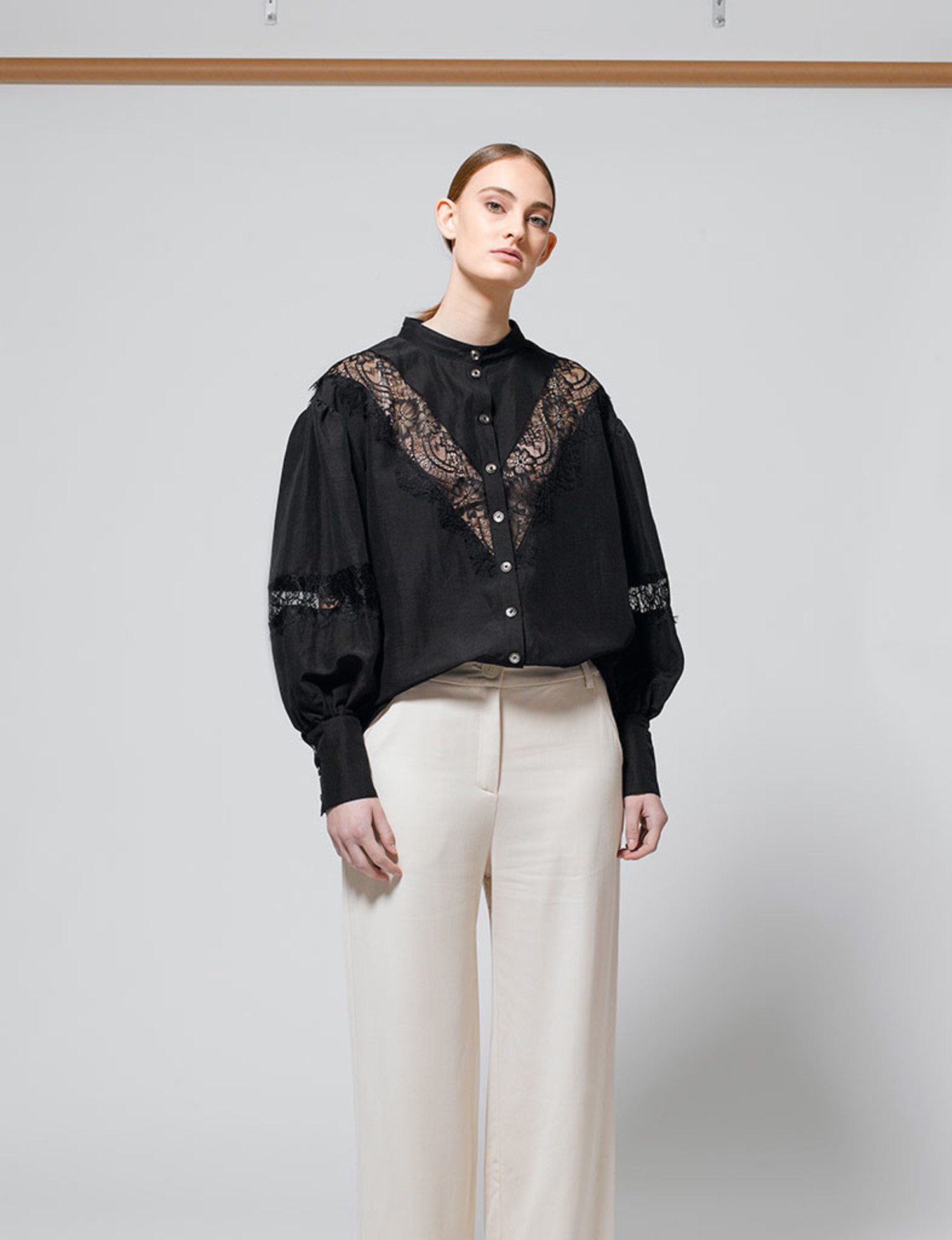 Helen lacey tops ブラック Black Lace Elodie Blouse | Hyacinth House