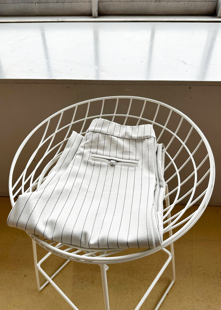 Dutchess Grace pants - off white pin stripe