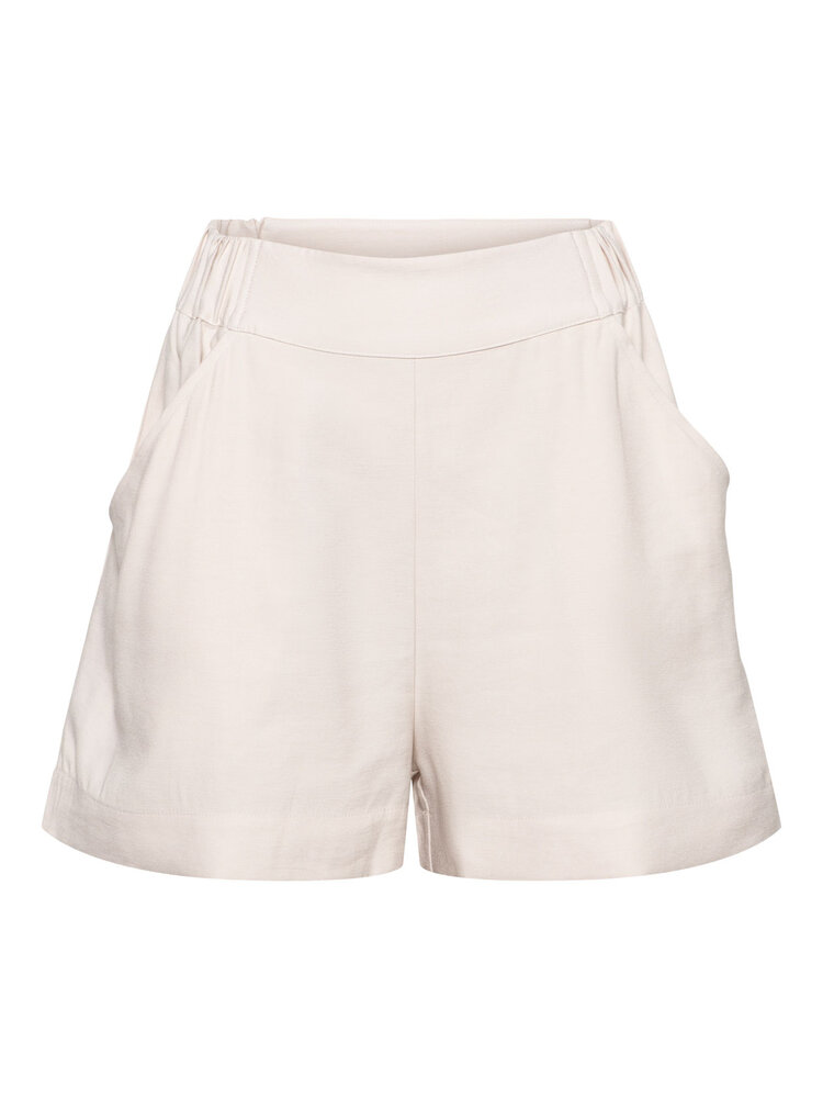 Dutchess Darling shorts - ecru
