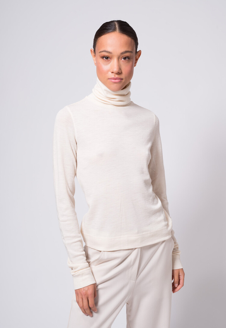 Dutchess Cozy turtle - whisper white