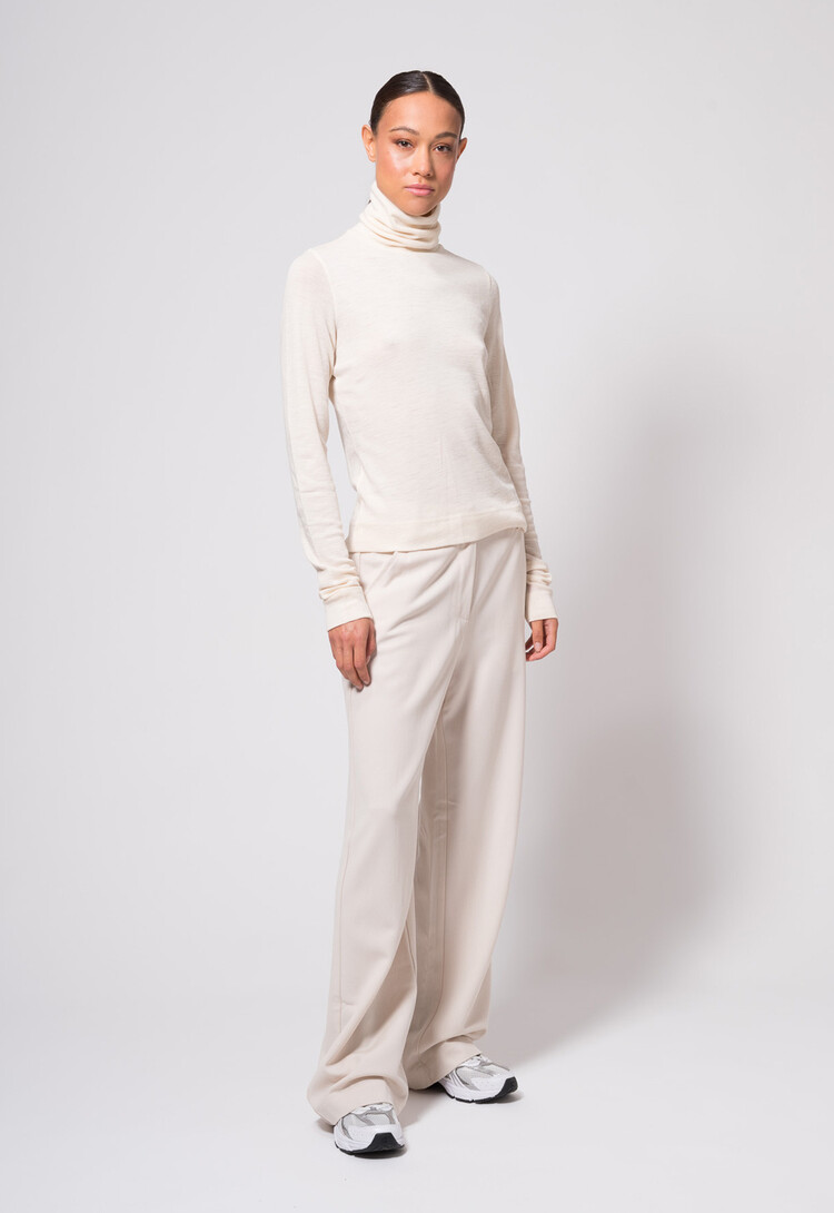 Dutchess Cozy turtle - whisper white