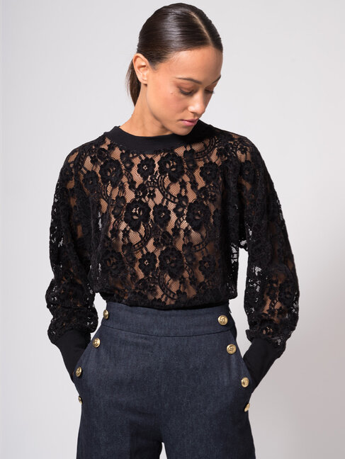 Dutchess Campbell sweater