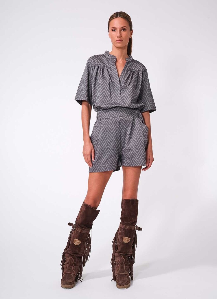 Dutchess Darling shorts - zig zag