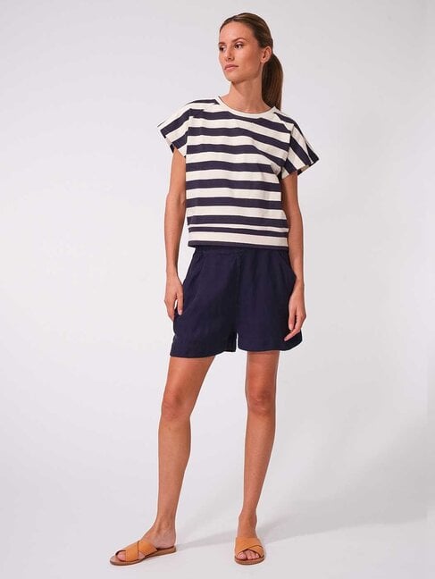 Dutchess Darling shorts