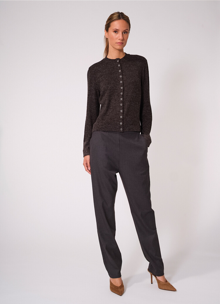 Dutchess Snap top - black