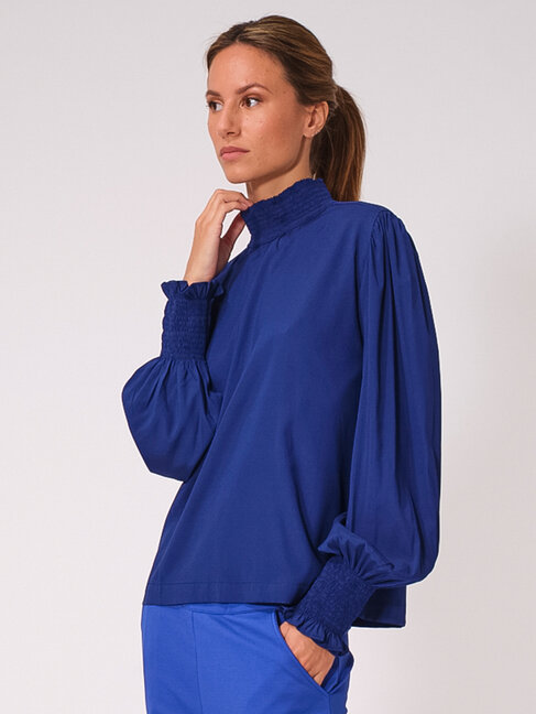 Dutchess Stuart blouse