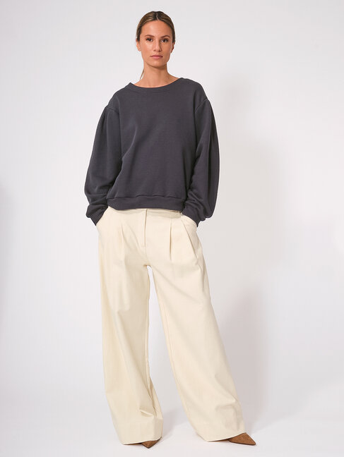 Dutchess Salvador sweater