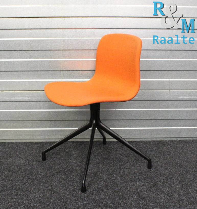 Worstelen Heel veel goeds bevind zich Hay About a Chair AAC11 Design Stoel - Oranje | RM Kantoor- en  Designmeubilair