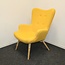 Design Fauteuil | Gestoffeerd | Geel | Houten onderstel