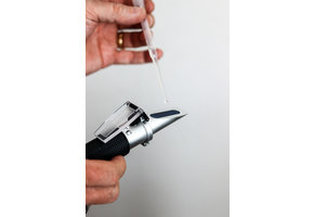 Refractometer brix