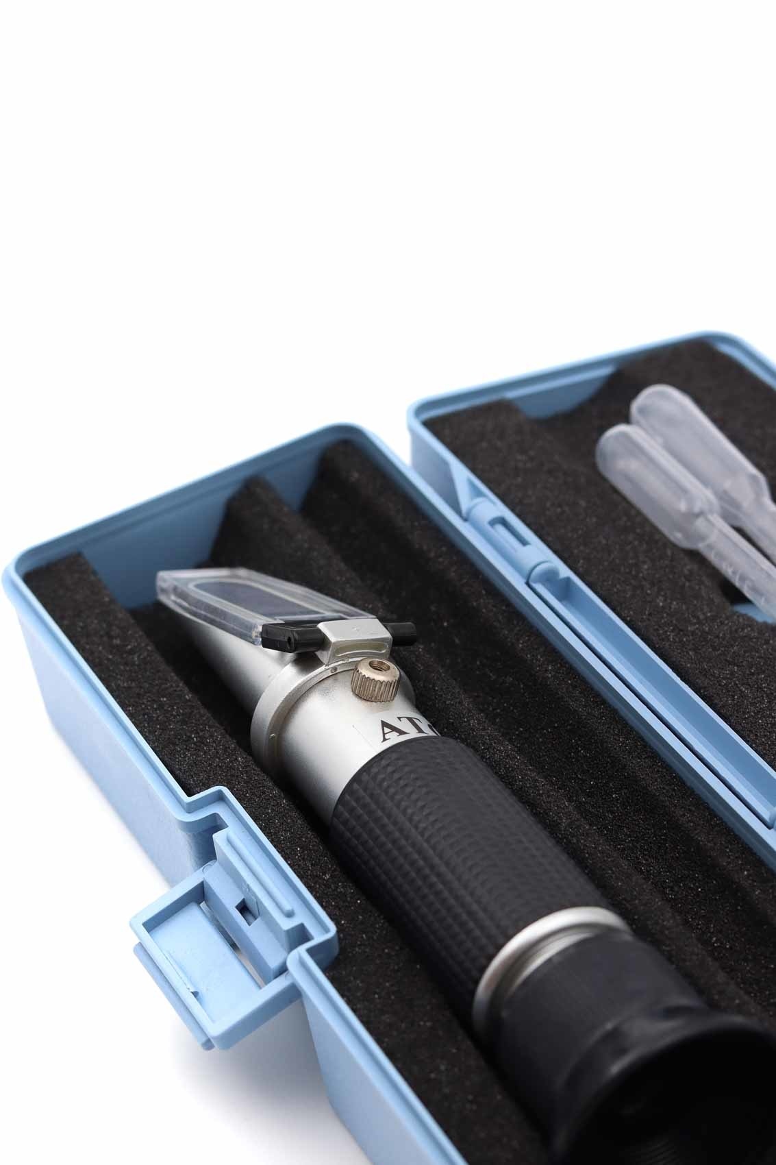 Refractometer