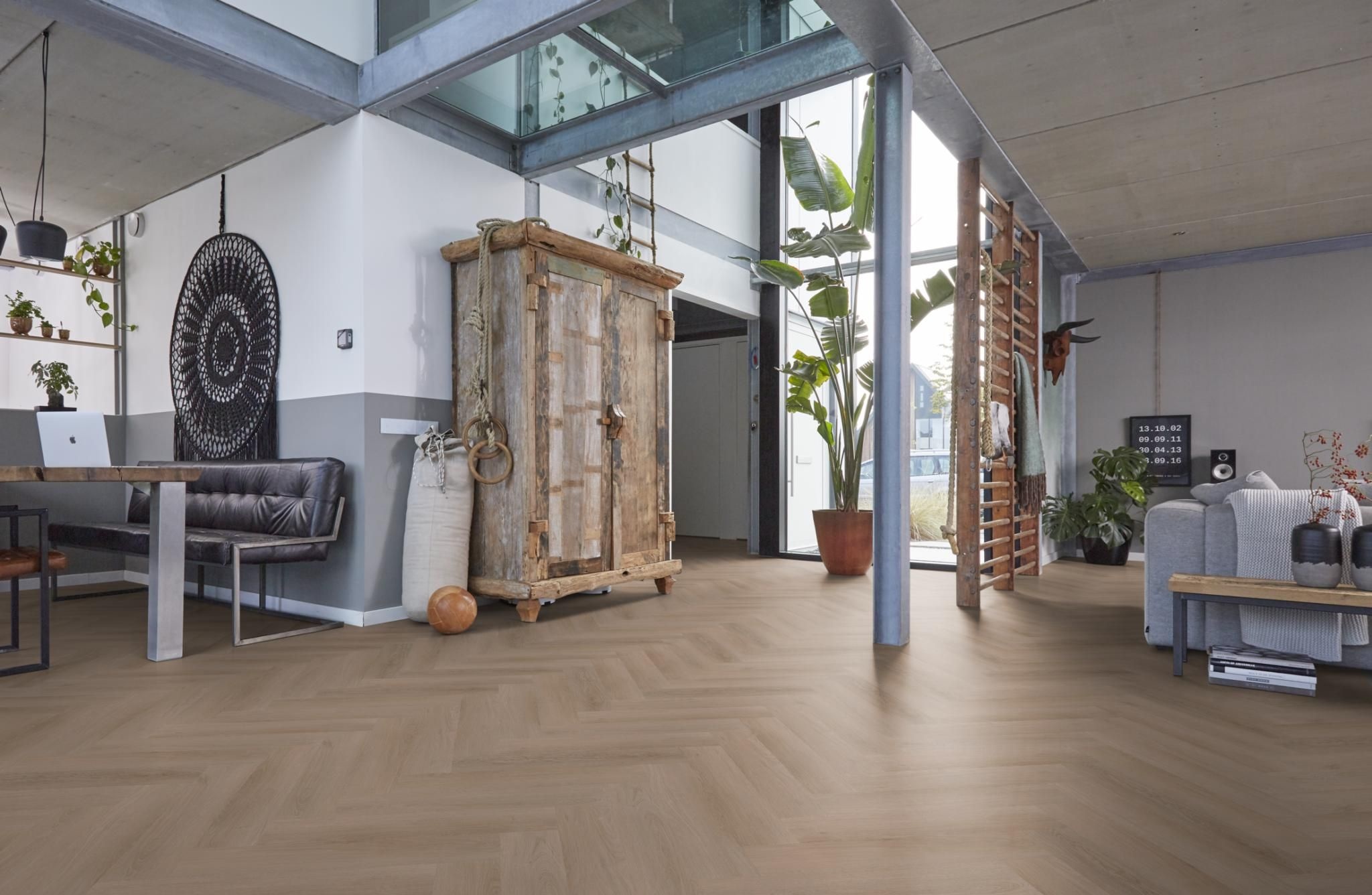 YUP Merton Visgraat Dark Oak Plak PVC