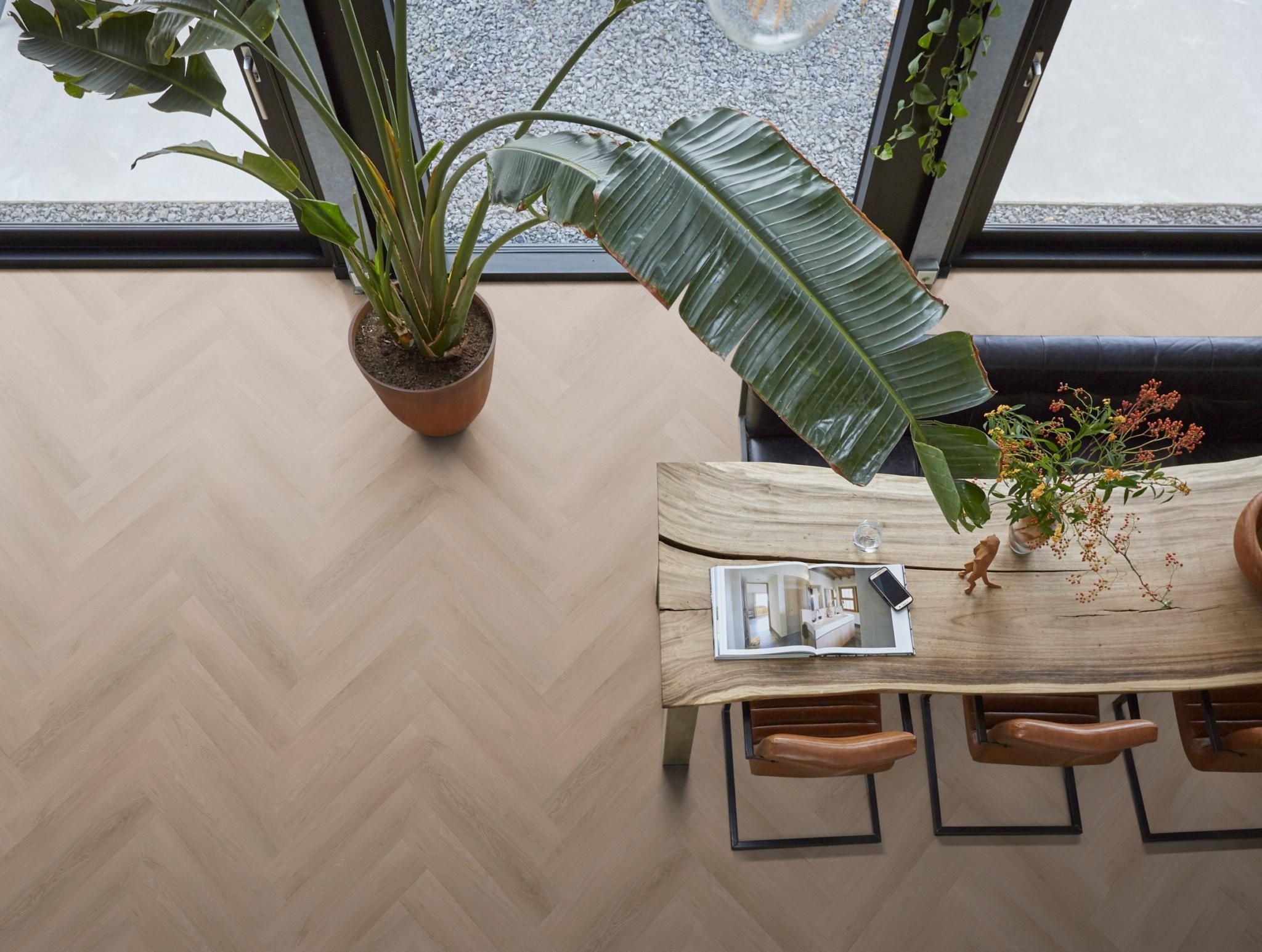YUP Merton Visgraat Dark Oak Plak PVC