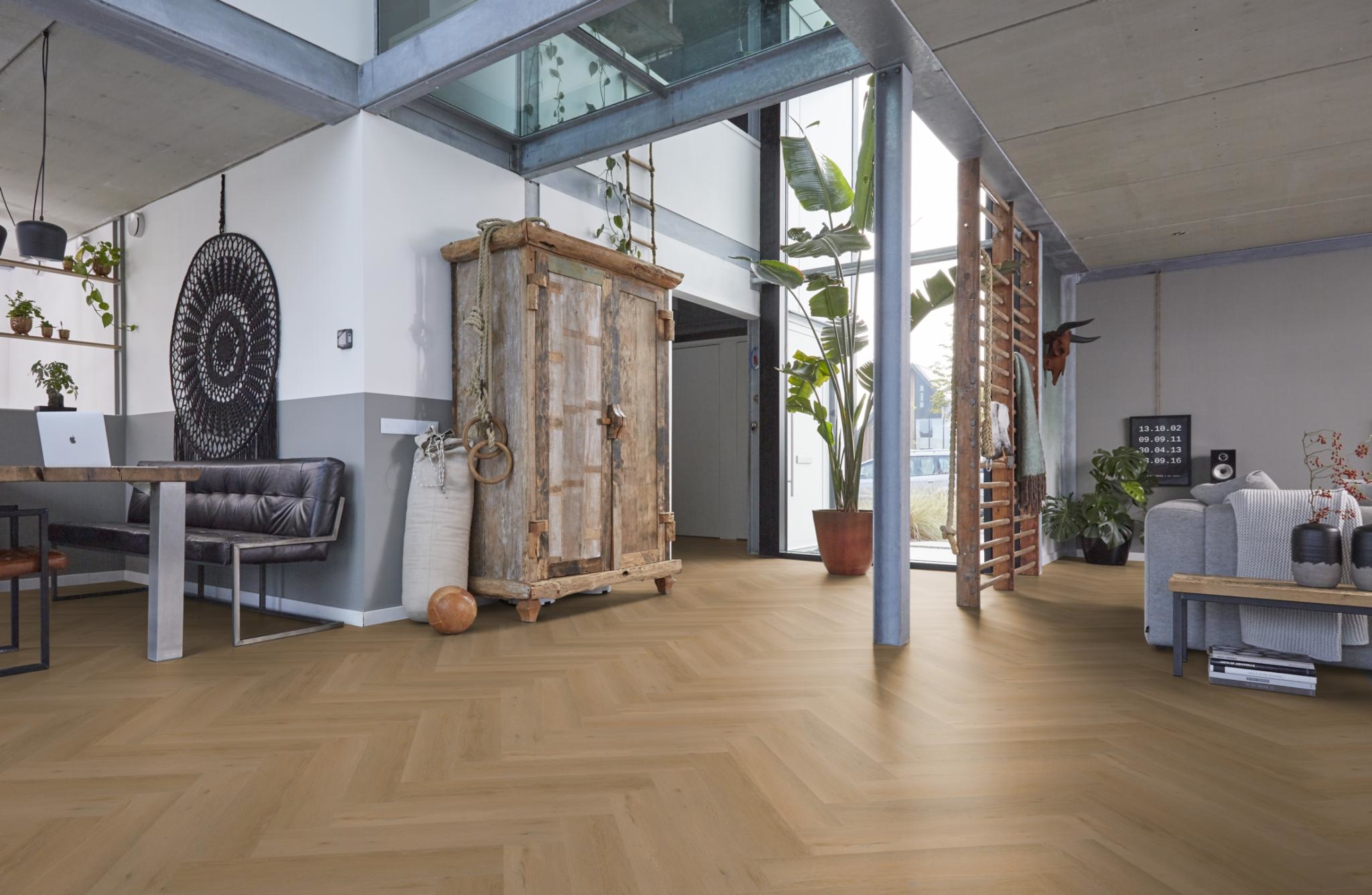 YUP Leyton Visgraat warm oak Plak PVC