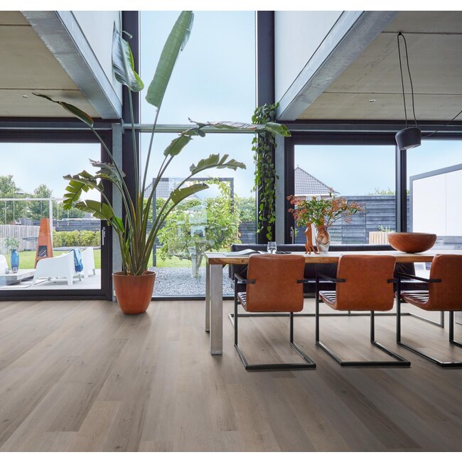 Manhattan grijs eiken 8 mm houtstructuur laminaat