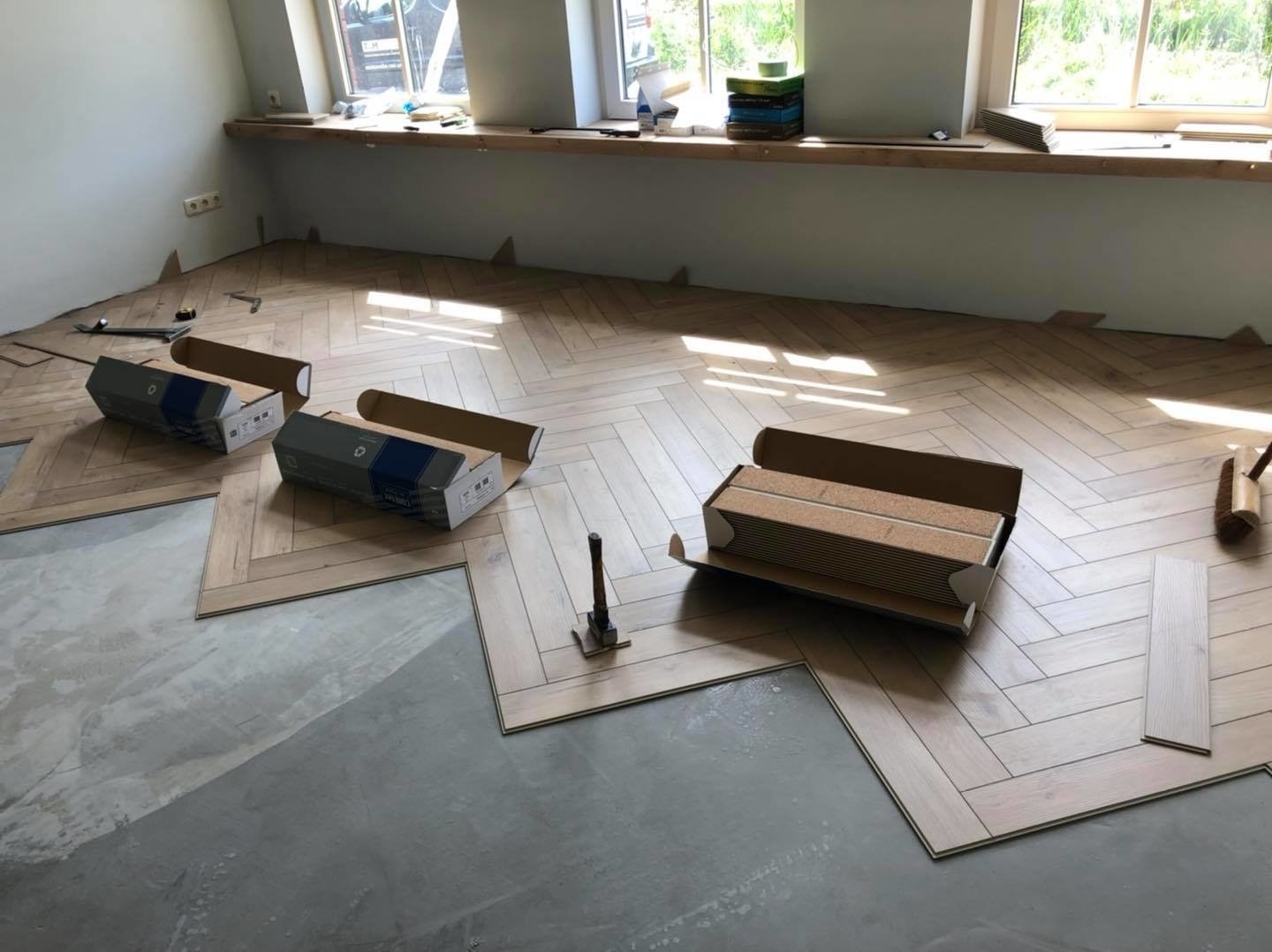 Leggen klik PVC / laminaat inc. plaatsen ondervloer per m2 VloerXXL