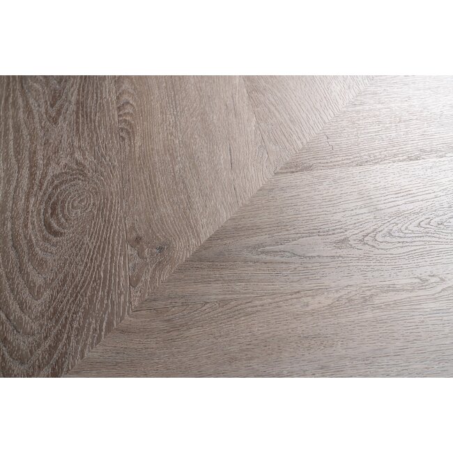 Yarenza. Lux Tenebrae Hongaarse Punt Smoky Oak Plak PVC