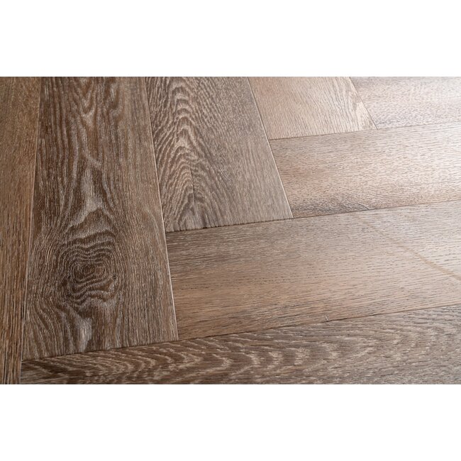 Yarenza. Lux Tenebrae Visgraat Dark Oak Plak PVC
