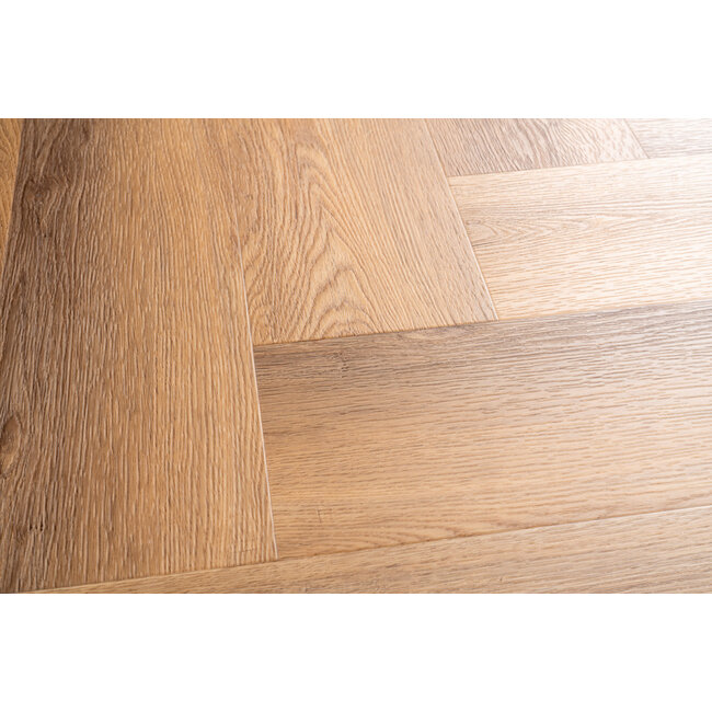 Yarenza. Altessa Visgraat Warm Oak Plak PVC