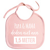 Goldengifts Slabbetjes - slabber - slab - baby - Papa & mama deden niet aan 1,5 meter - koordjes - stuks 1 - baby roze Goldengifts Slabbetjes - slabber - slab - baby - Papa & mama deden niet aan 1,5 meter - koordjes - stuks 1 - baby roze