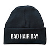 Goldengifts Hoe leuk is dit schatige baby mutsje met de opdruk - Bad hair day! Goldengifts Hoe leuk is dit schatige baby mutsje met de opdruk - Bad hair day!
