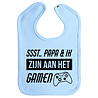 Goldengifts Slab - Ssst.. Papa & ik zijn aan het gamen - met drukknoop - kleur: baby blauw - vaderdag cadeau - vader - cadeau - gamen - playstation 5 - xbox - pc - baby - peuter Goldengifts Slab - Ssst.. Papa & ik zijn aan het gamen - met drukknoop - kleur: baby blauw - vaderdag cadeau - vader - cadeau - gamen - playstation 5 - xbox - pc - baby - peuter