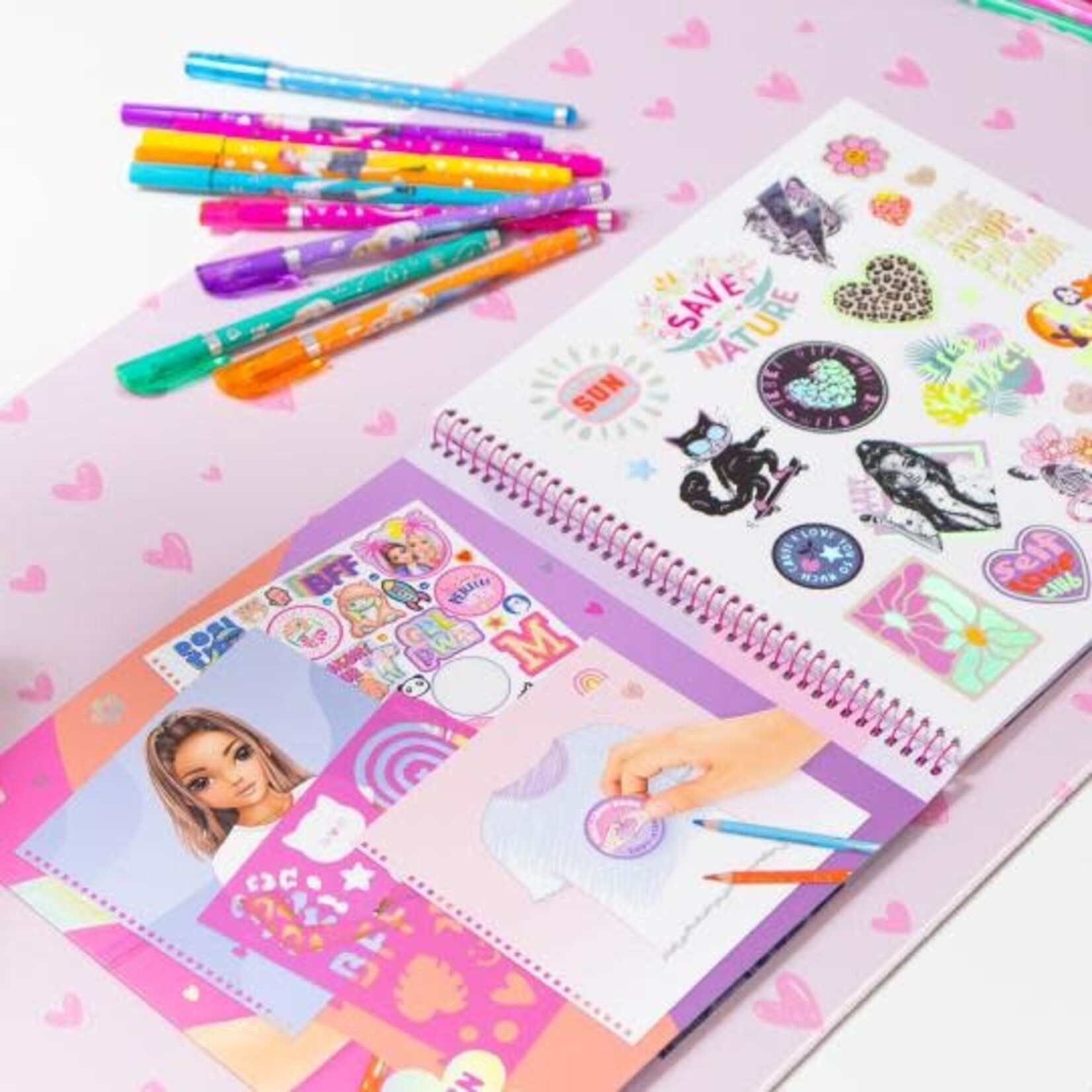 Topmodel TOPModel T-Shirt Designer Kleurboek