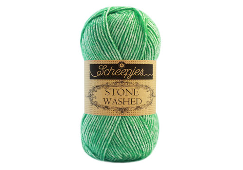 Scheepjes Scheepjes Stone Washed - 826 Fosterite - 70% katoen en 30% acryl - Groen