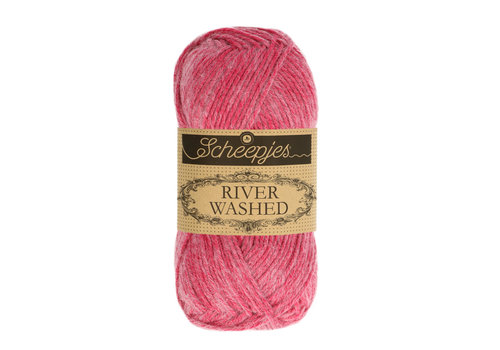 Scheepjes Scheepjes River Washed -  943 Mekong - 78% katoen en 22% acryl - Roze