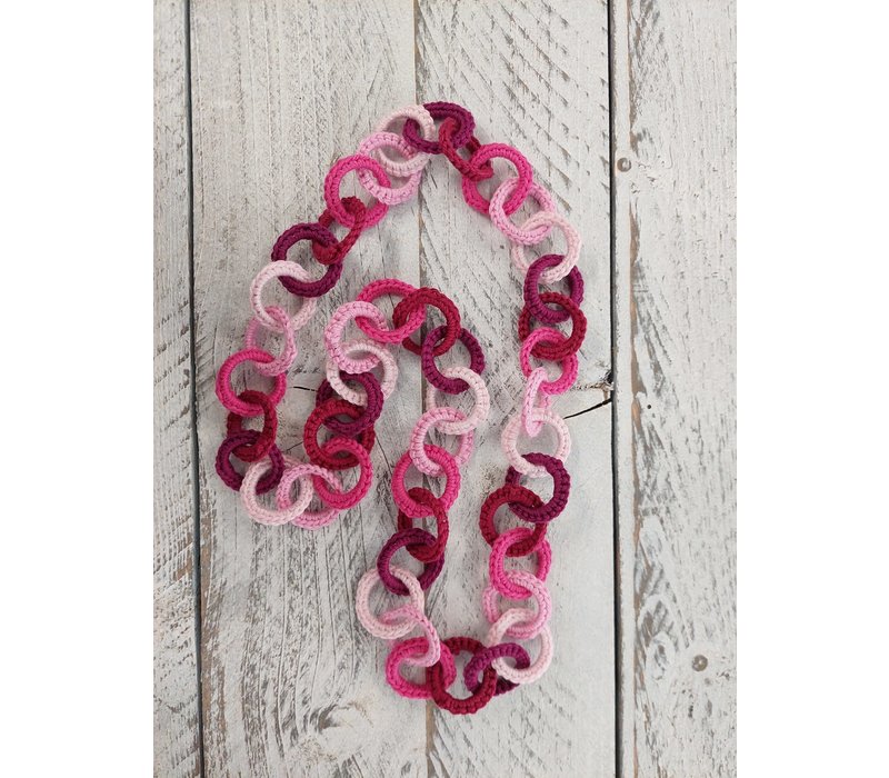 Toffe gehaakte Ketting