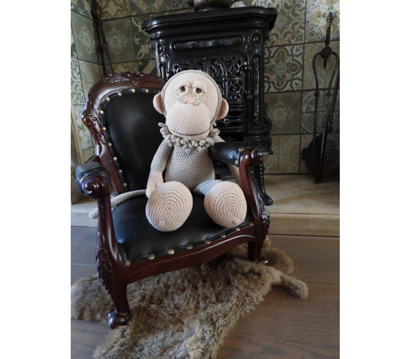XXL Funny Monkey Grandpa (zittend)