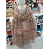 Sjaal in gehaakt kantpatroon met Lana Grossa Cottonhair