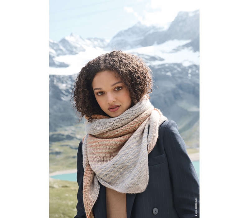 Lana Grossa Gomitolo no. 16