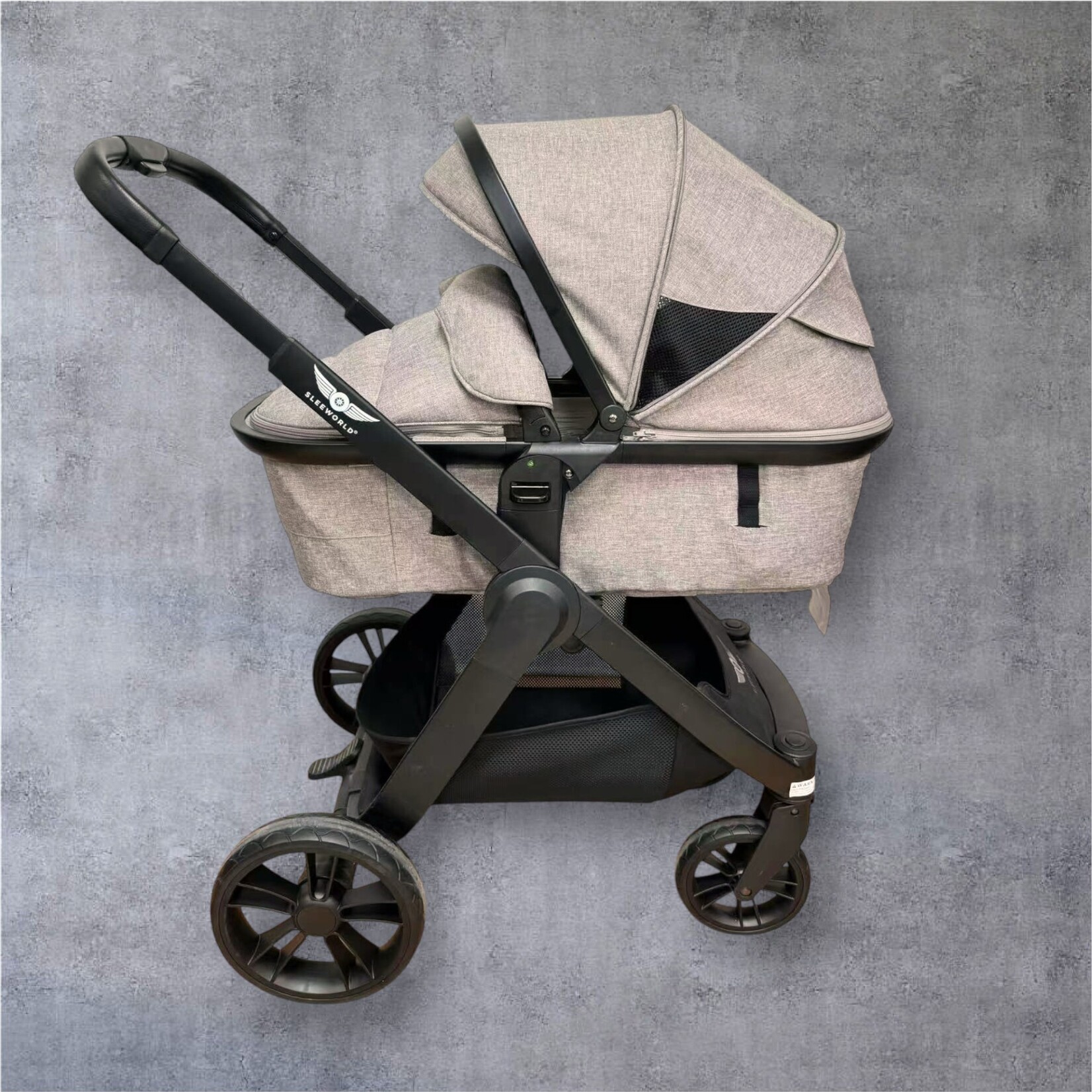 Sleeworld Sleeworld Supreme Kinderwagen | Light Brown/Black